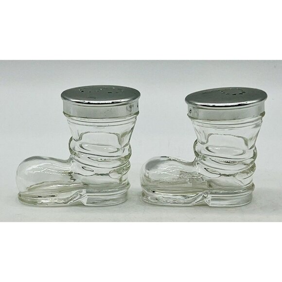 Vintage Clear Glass Boots Shoes Salt Pepper Shaker Set Santa Silver Tops 2 inch - Picture 4 of 8